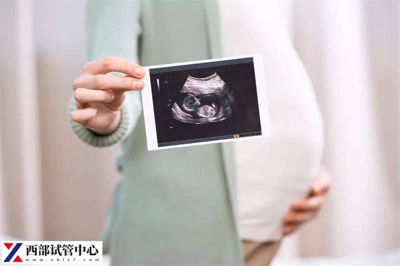 41歲女性能否進(jìn)行三代試管嬰兒技術(shù)實(shí)現(xiàn)生育？ (圖2)